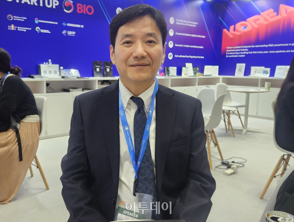 ▲주지현 입셀 대표는 8일 일본 요코하마에서 열린 ‘바이오 재팬 2025’ 행사장에서 본지와 만나 "일본과 협력해 세포치료제 개발의 새 협력 모델을 만들 것"이라고 말했다. (이상민 기자 imfactor@)