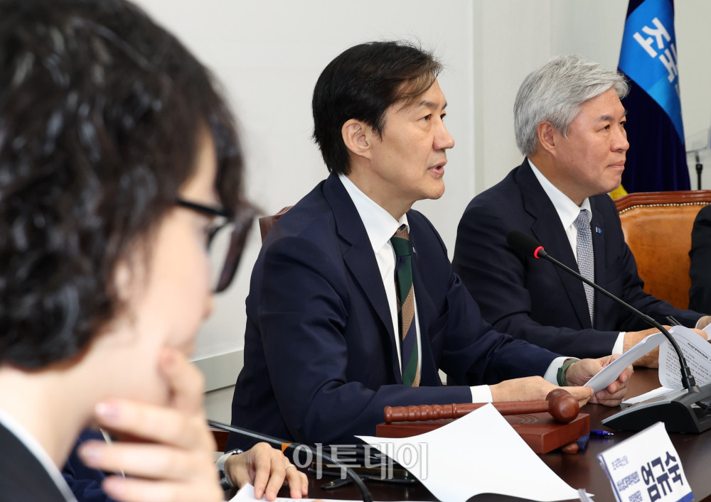 ▲조국 조국혁신당 비상대책위원장이 9일 서울 여의도 국회에서 비대위 기자간담회를 하고 있다. 고이란 기자 photoeran@