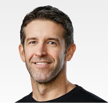 ▲존 터너스 애플 하드웨어 엔지니어링 부사장. (출처=애플 홈페이지 캡처)