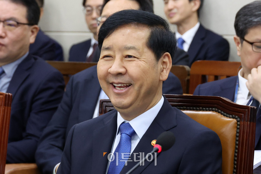 ▲구윤철 경제부총리 겸 기획재정부 장관이 13일 서울 여의도 국회에서 열린 기획재정위원회 국정감사에 참석하고 있다. 고이란 기자 photoeran@