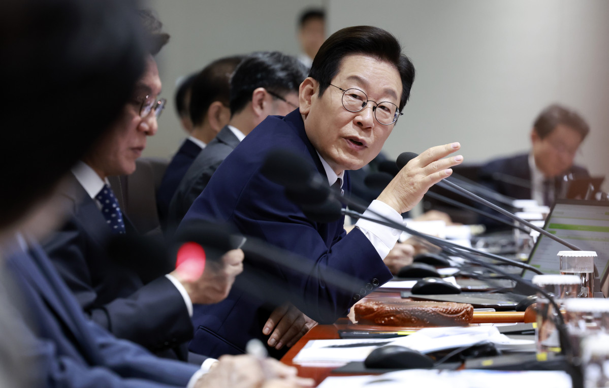 ▲이재명 대통령이 14일 서울 용산 대통령실 청사에서 열린 국무회의에서 발언하고 있다. 2025.10.14.  (뉴시스)