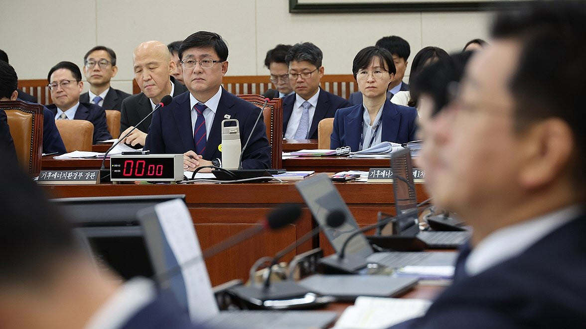 ▲김성환 기후에너지환경부 장관이 14일 서울 여의도 국회에서 열린 기후에너지환경위원회 국정감사에 출석해 있다. (사진제공=연합뉴스)