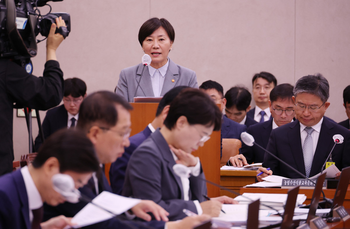▲송미령 농림축산식품부 장관이 14일 서울 여의도 국회에서 열린 농림축산식품해양수산위원회 국정감사에서 업무보고를 하고 있다. 2025.10.14 (연합뉴스)