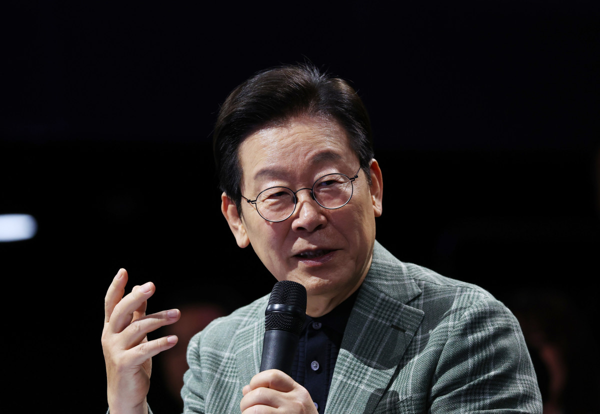 ▲이재명 대통령이 14일 서울 동대문구 콘텐츠문화광장에서 열린 디지털토크라이브 '국민의 목소리, 정책이 되다'에서 발언을 하고 있다. (대통령실통신사진기자단) 2025.10.14.  (뉴시스)