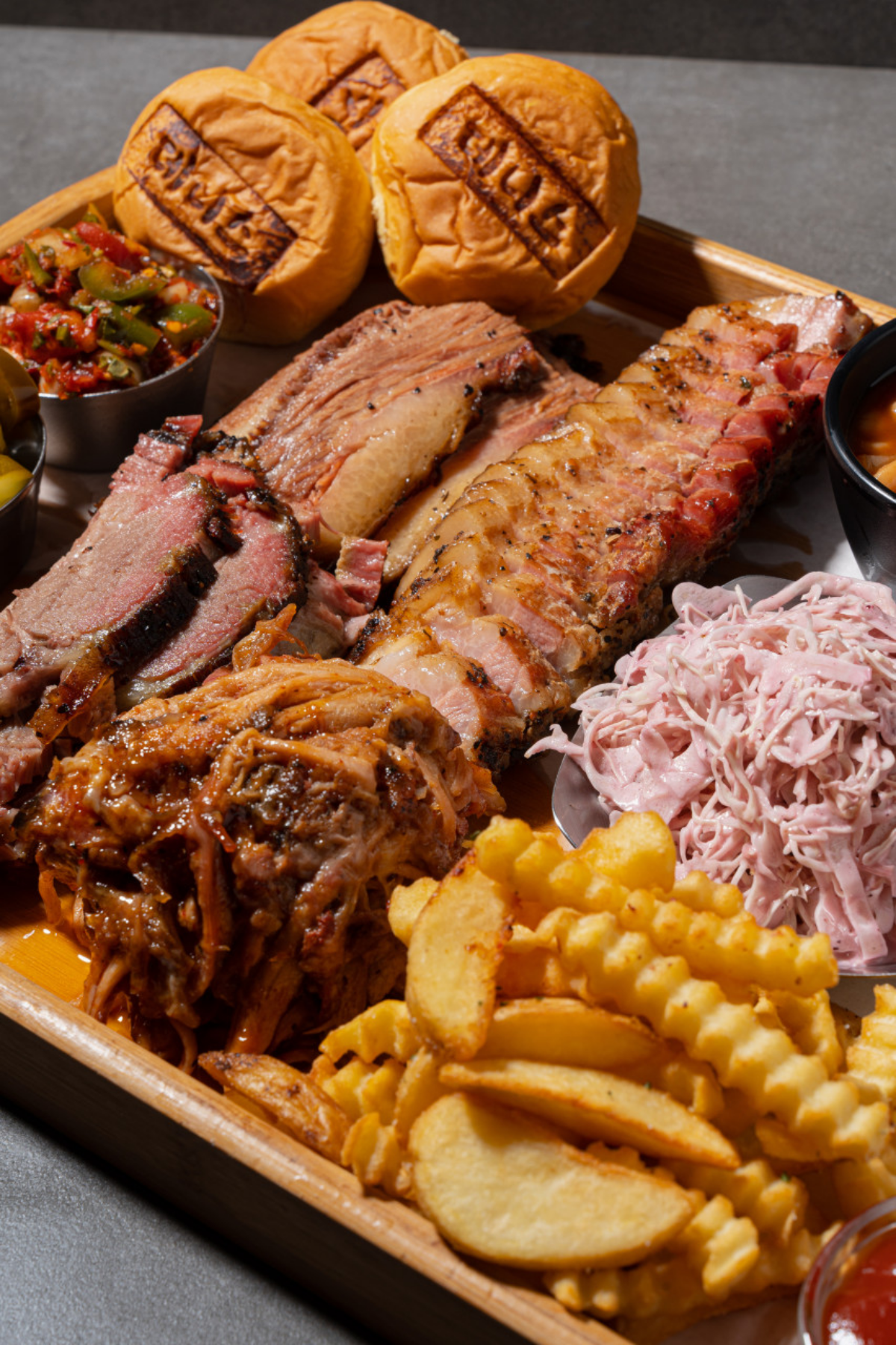 ▲(출처='데니스스모크하우스 본점' 네이버 플레이스)