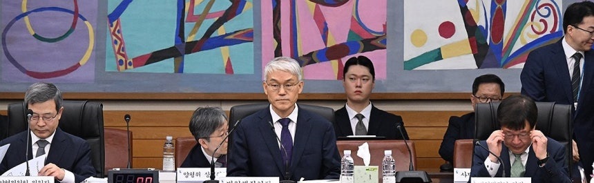 ▲ 천대엽(가운데) 법원행정처장이 15일 서울 서초동 대법원에서 열린 국회 법제사법위원회 현장 국정감사에 참석해 있다. 국회 사진 기자단. (연합뉴스)