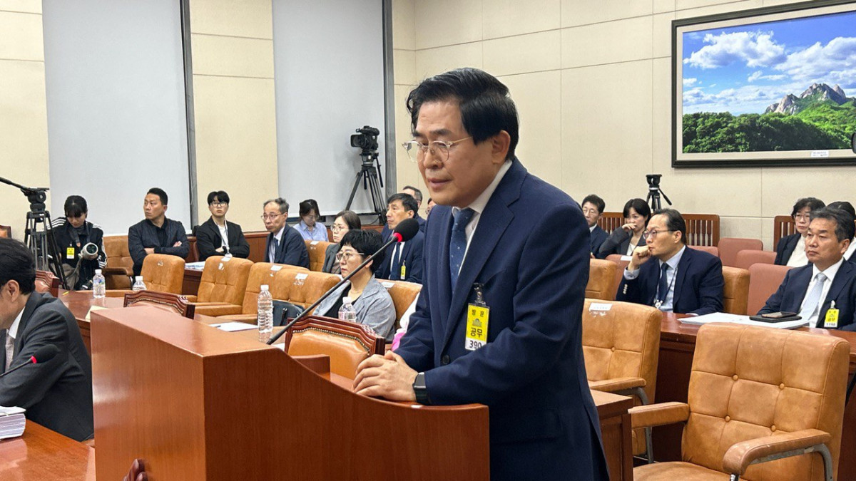 ▲15일 국회기후에너지환경노동위원회의 고용노동부에 대한 국정감사에서 도세호 SPC 대표가 질의에 답하고 있다. (사진=연희진 기자)