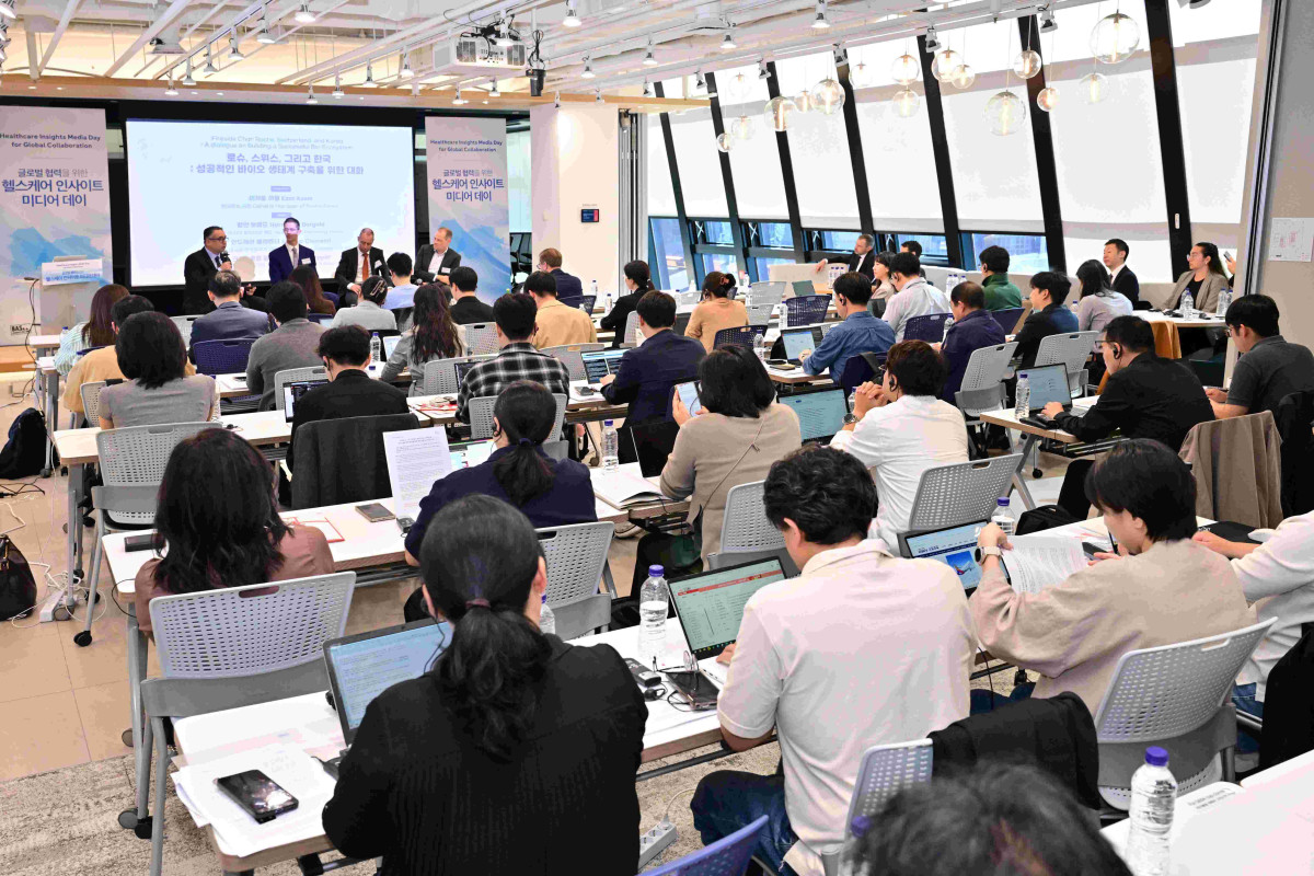 ▲한국로슈가 16일 본사에서 헬스케어 인사이트 미디어 데이를 개최했다. (사진제공=한국로슈)