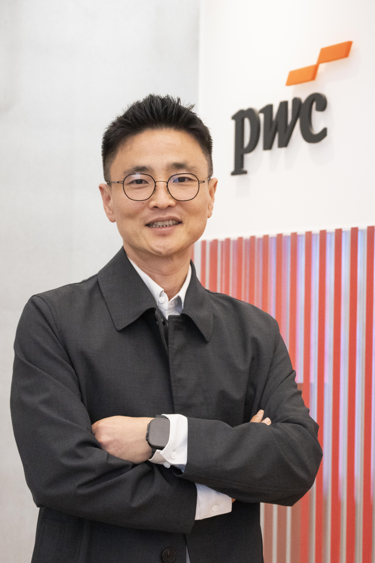 ▲정지원 삼일회계법인 파트너가 2일 서울 용산구 삼일회계법인에서 이투데이와 인터뷰에 앞서 포즈를 취하고 있다. 조현호 기자 hyunho@