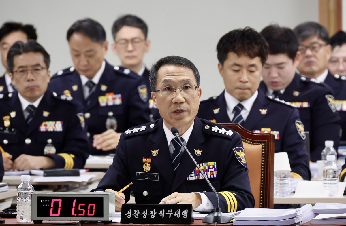 ▲유재성 경찰청장 직무대행이  17일 오전 서울 서대문구 경찰청에서 열린 행정안전위원회 국정감사에서 의원 질의에 답변하고 있다.2025.10.17.  (뉴시스)