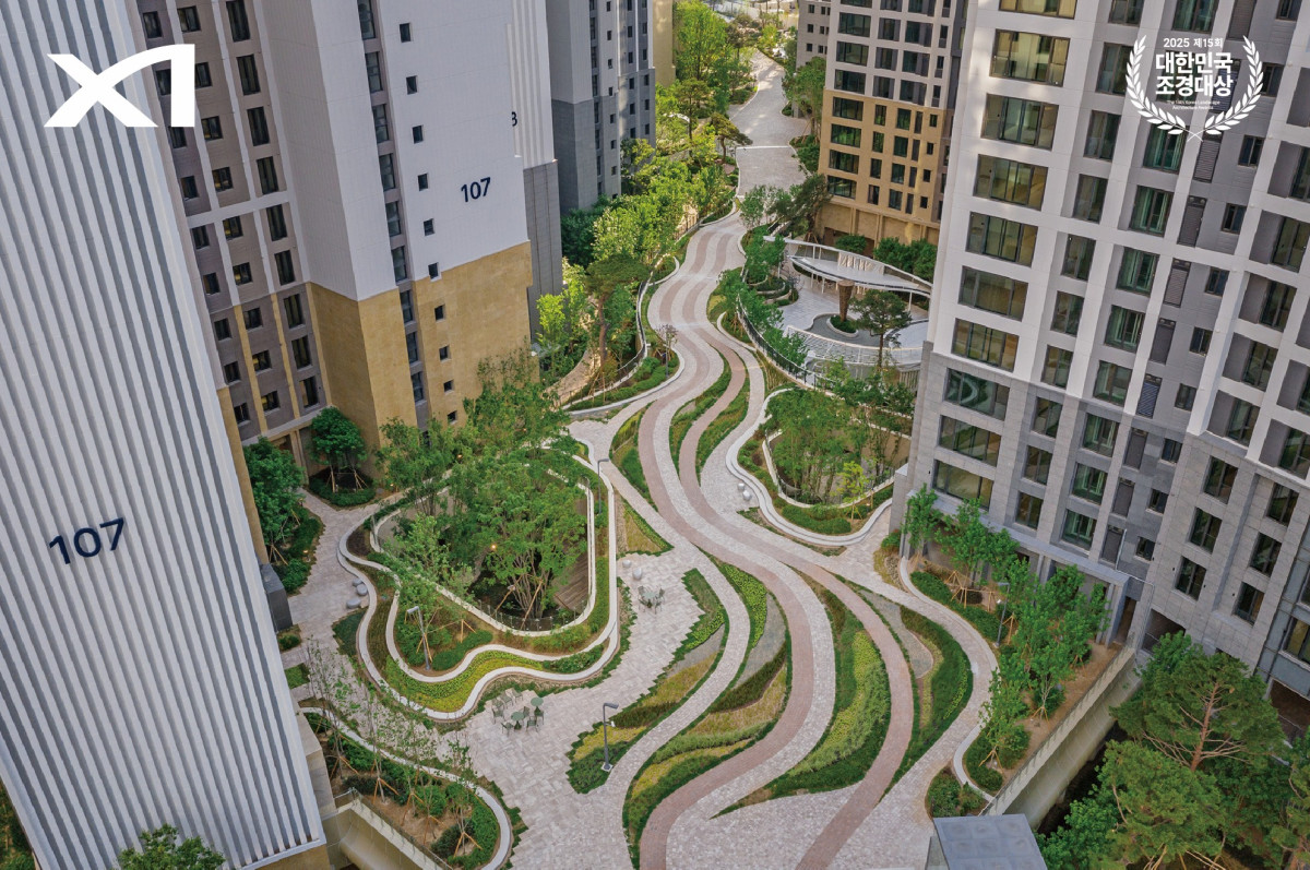 ▲2025년 제15회 대한민국 조경대상에서 국토교통부 장관상 수상한 ‘메이플자이’ 사진. (사진제공=GS건설)