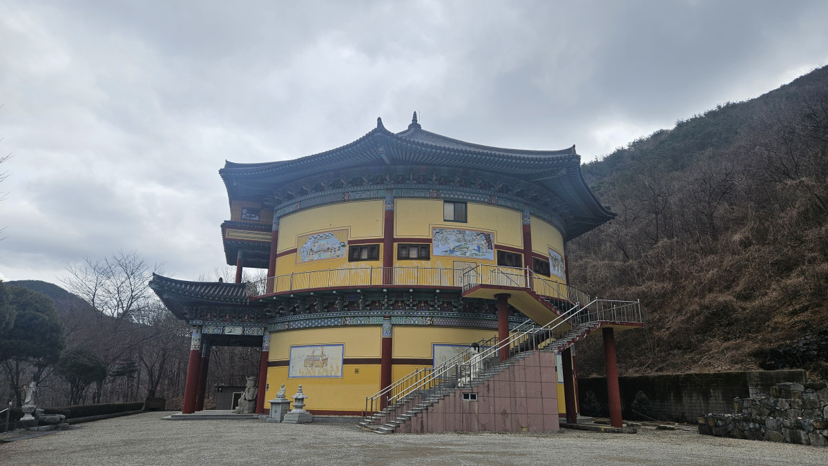 ▲경남의령 수암사 봉안시설 전경 (서영인 기자 hihiro@)