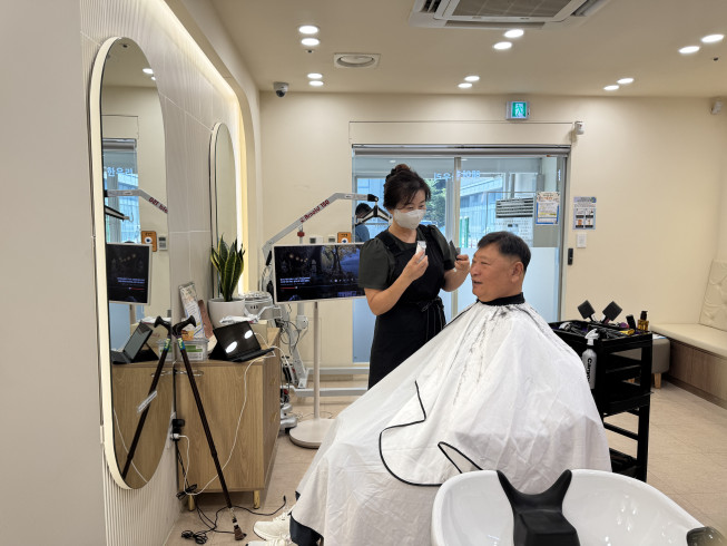 ▲서초구 '헤어 한우리' 실내 모습. (사진제공=서초구)