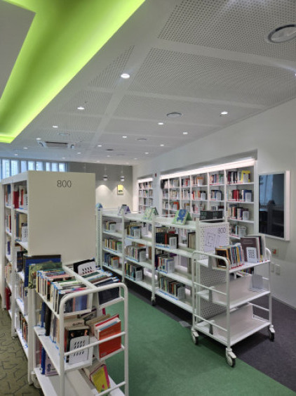 ▲신길 책마루 문화센터 도서관에 비치돼 있는 책들 (윤희성 기자 yoonheesung@)