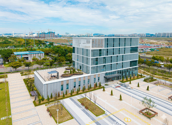 ▲한국외대 송도캠퍼스 2단계 준공 건물 전경 (한국외대)