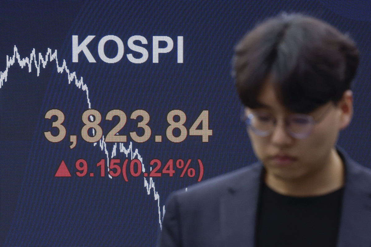 Samsung Electronics and SK Hynix hit KRW 1,000 trillion in market capitalization... Driving the semiconductor stock KOSPI rally to record highs