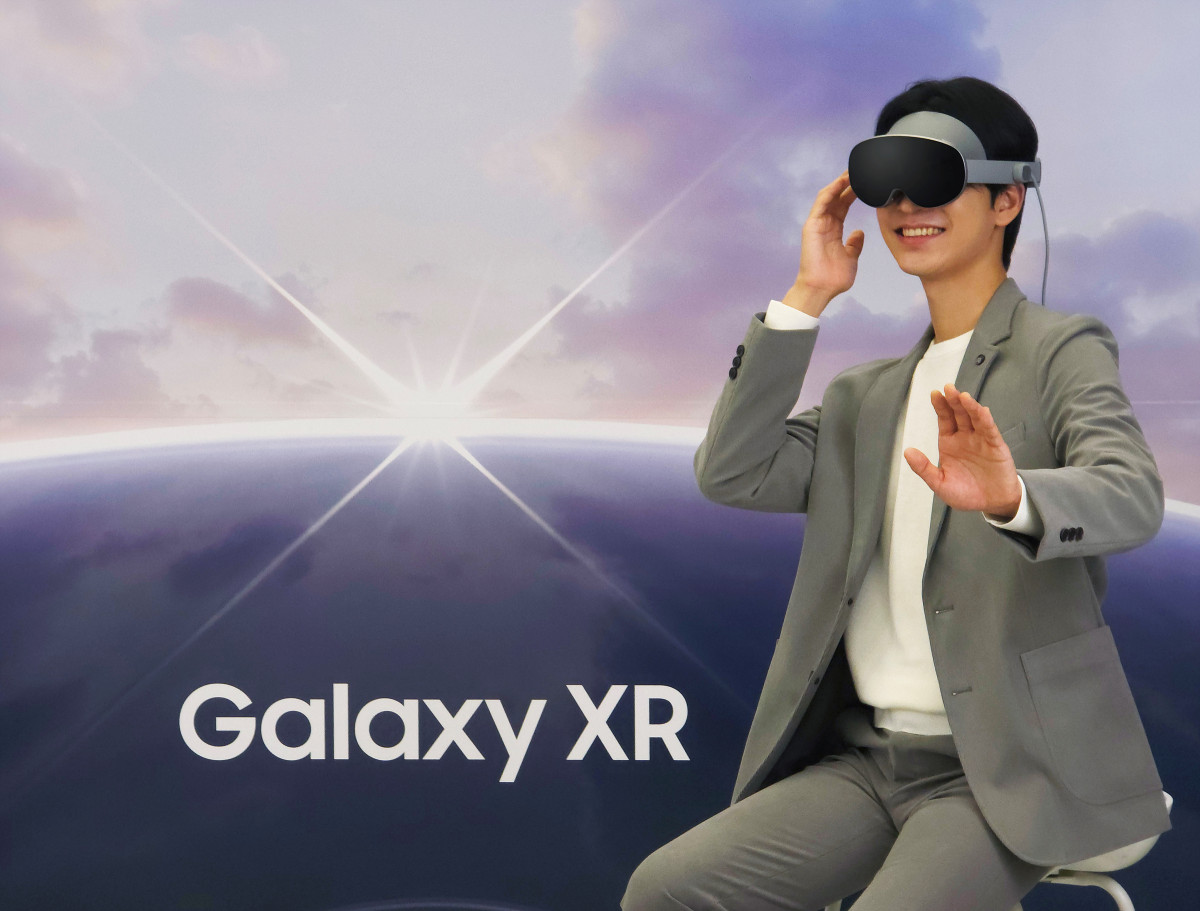 갤럭시 XR 착용 이미지