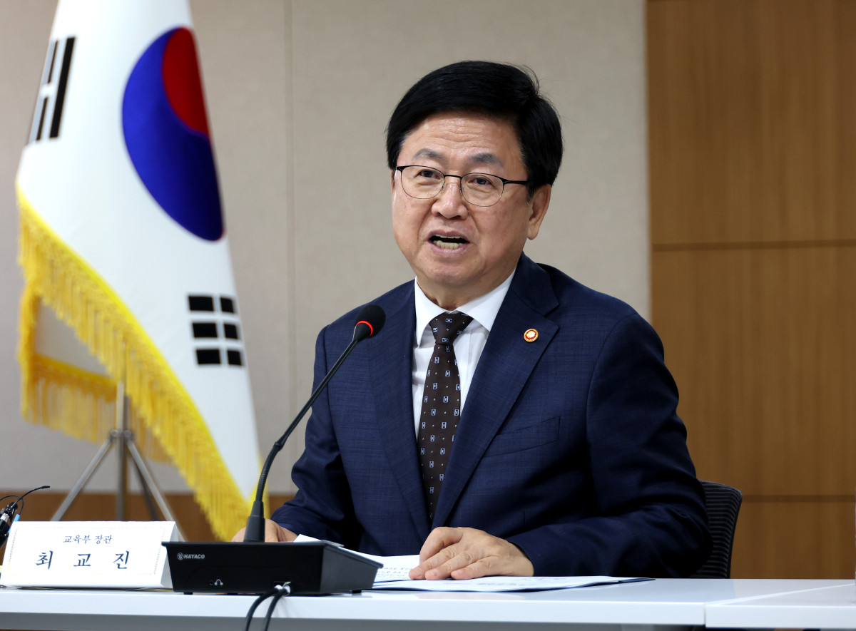▲최교진 교육부 장관이 22일 세종시 정부세종청사에서 열린 교육부-한국어린이집총연합회 간담회에서 발언하고 있다. (교육부)