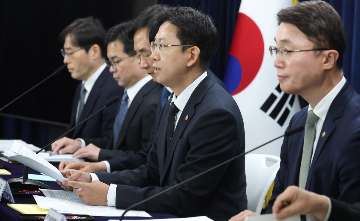 ▲배경훈 부총리 겸 과학기술정보통신부 장관이 22일 오후 서울 종로구 정부서울청사에서 열린 '범부처 정보보호 종합대책' 합동브리핑에 참석하고 있다. (뉴시스)