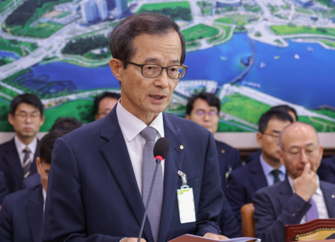 ▲손태락 한국부동산원 원장이 23일 서울 여의도 국회 국토교통위원회에서 열린 2025년도 국토위 산하 기관에 대한 국정감사에서 기관보고를 하고 있다. (연합뉴스)