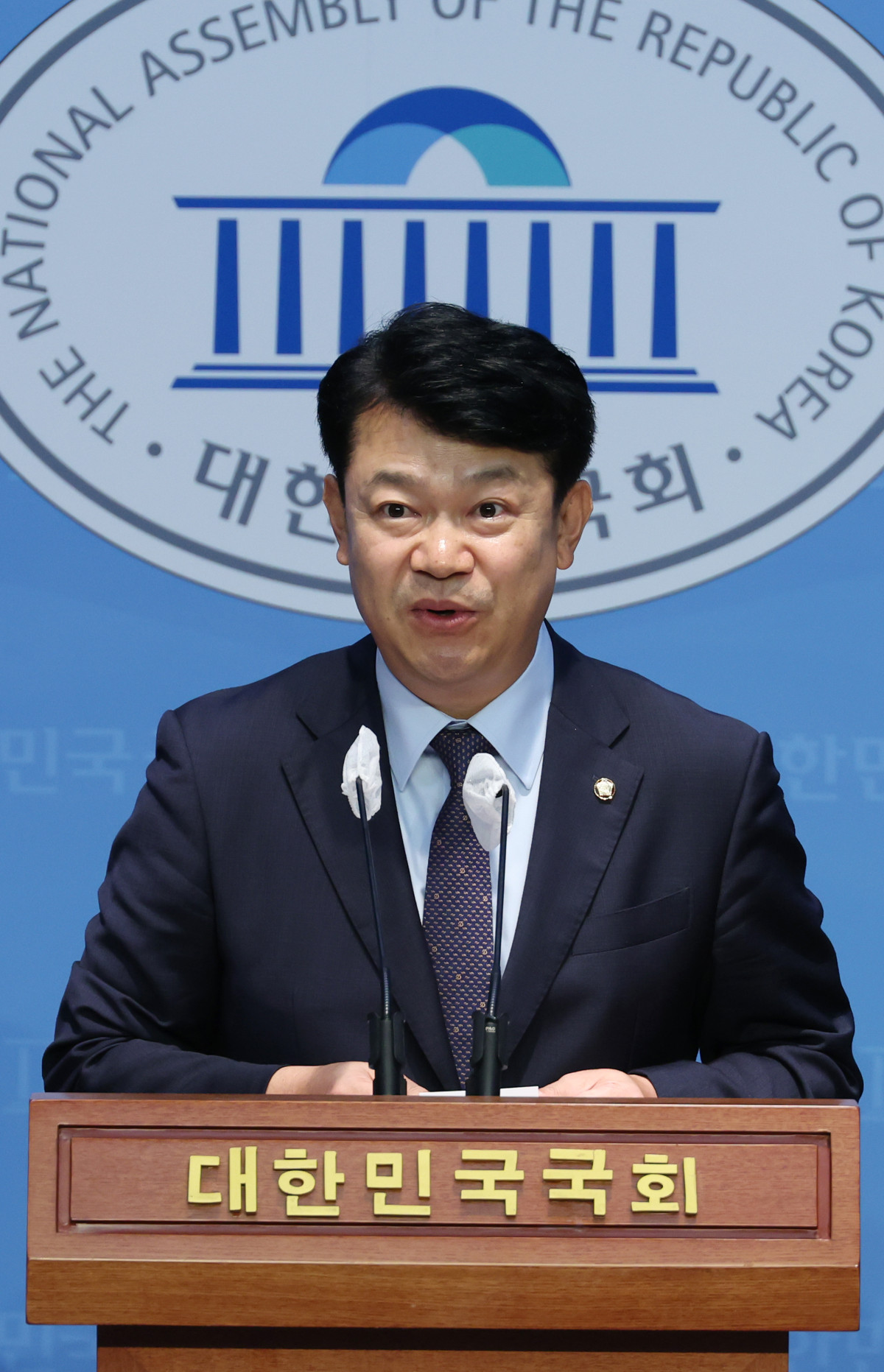 ▲복기왕 더불어민주당 의원이 25일 서울 여의도 국회 소통관에서 당 사회적경제위원장 출마선언을 하고 있다. 2024.09.25.  (뉴시스)