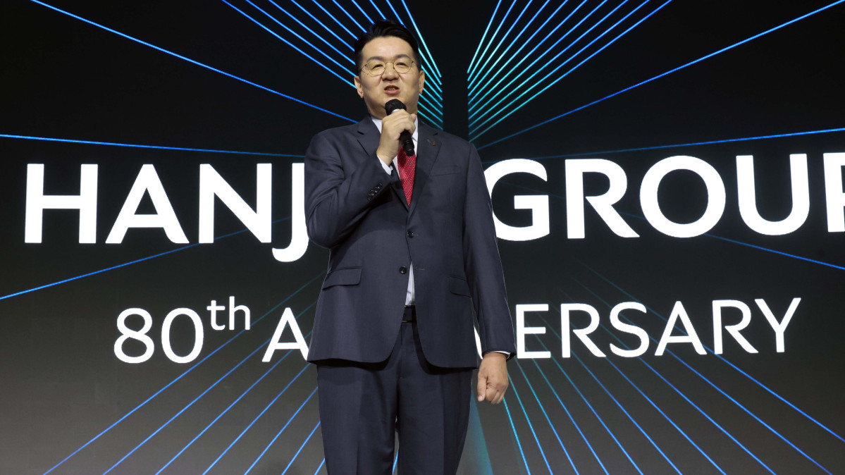 ▲조원태 한진그룹 회장이 23일 서울 용산구 그랜드하얏트호텔에서 열린 '한진그룹 80주년 기념행사'에서 발언하고 있다. 신태현 기자 holjjak@