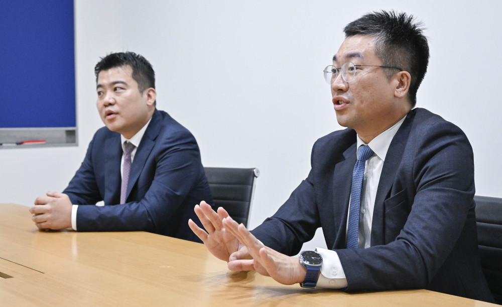 ▲천재준 삼정회계법인 전무가 29일 서울 강남구 삼정회계법인에서 이투데이와 인터뷰를 하고 있다. 왼쪽은 서민호 삼정회계법인 상무. 조현호 기자 hyunho@ (이투데이DB)