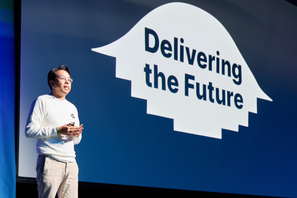 ▲김범석 우아한형제들 대표가 28일 서울 강남구 그랜드 인터컨티넨탈 서울 파르나스에서 열린 '우아한테크콘퍼런스2025'(우아콘)에서 발언하고 있다. (사진제공=우아한형제들)