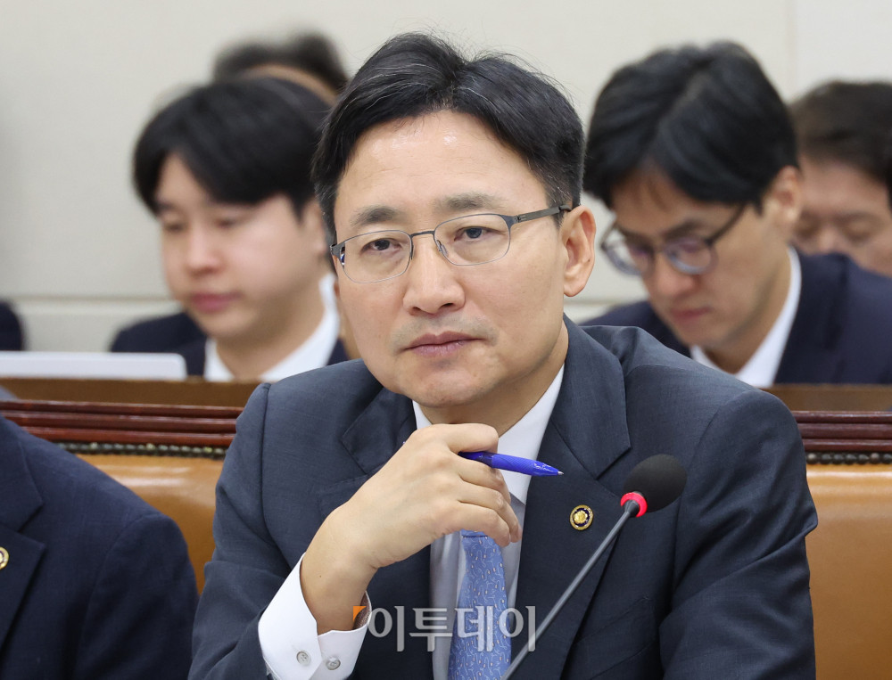 ▲임광현 국세청장이 29일 서울 여의도 국회 기획재정위원회에서 열린 종합감사에 참석하고 있다. 고이란 기자 photoeran@