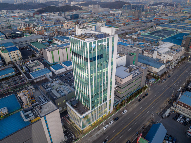 ▲에스티팜 본사 전경 (사진제공=에스티팜)