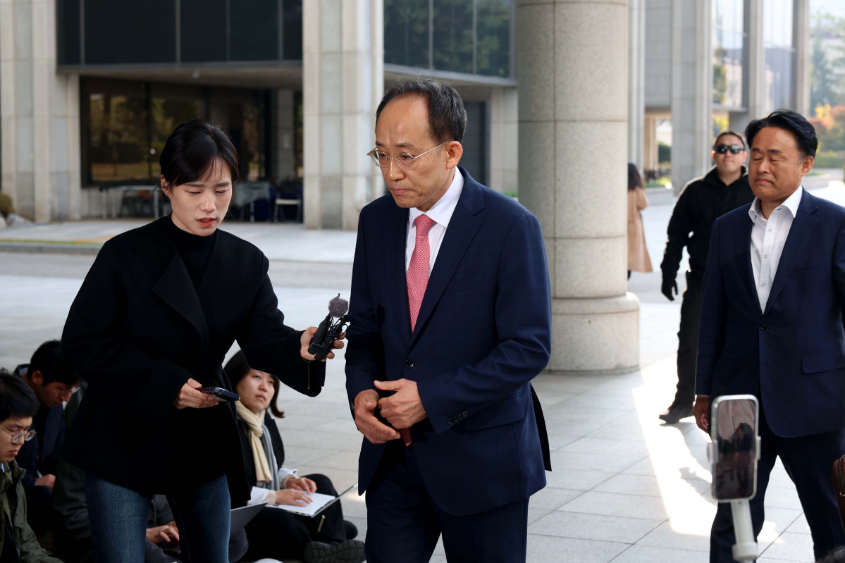 ▲'12·3 비상계엄' 당시 국민의힘 원내대표였던 추경호 의원이 30일 서울 서초구 서울고등검찰청에 마련된 내란특별검사팀 사무실에 피의자 신분으로 출석하고 있다. 추 의원은 계엄 해제 요구 결의안의 국회 표결을 의도적으로 방해했다는 의혹을 받고 있다. 신태현 기자 holjjak@