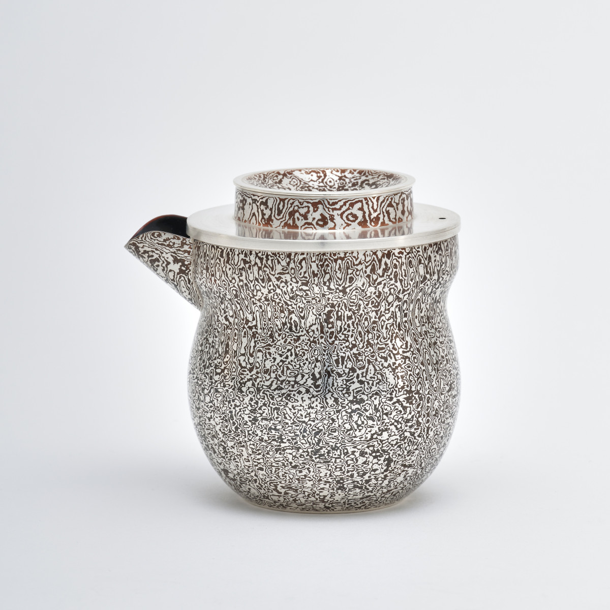 ▲오석천 작가의 작품 'Metal+Metal' (사진제공=고려아연)