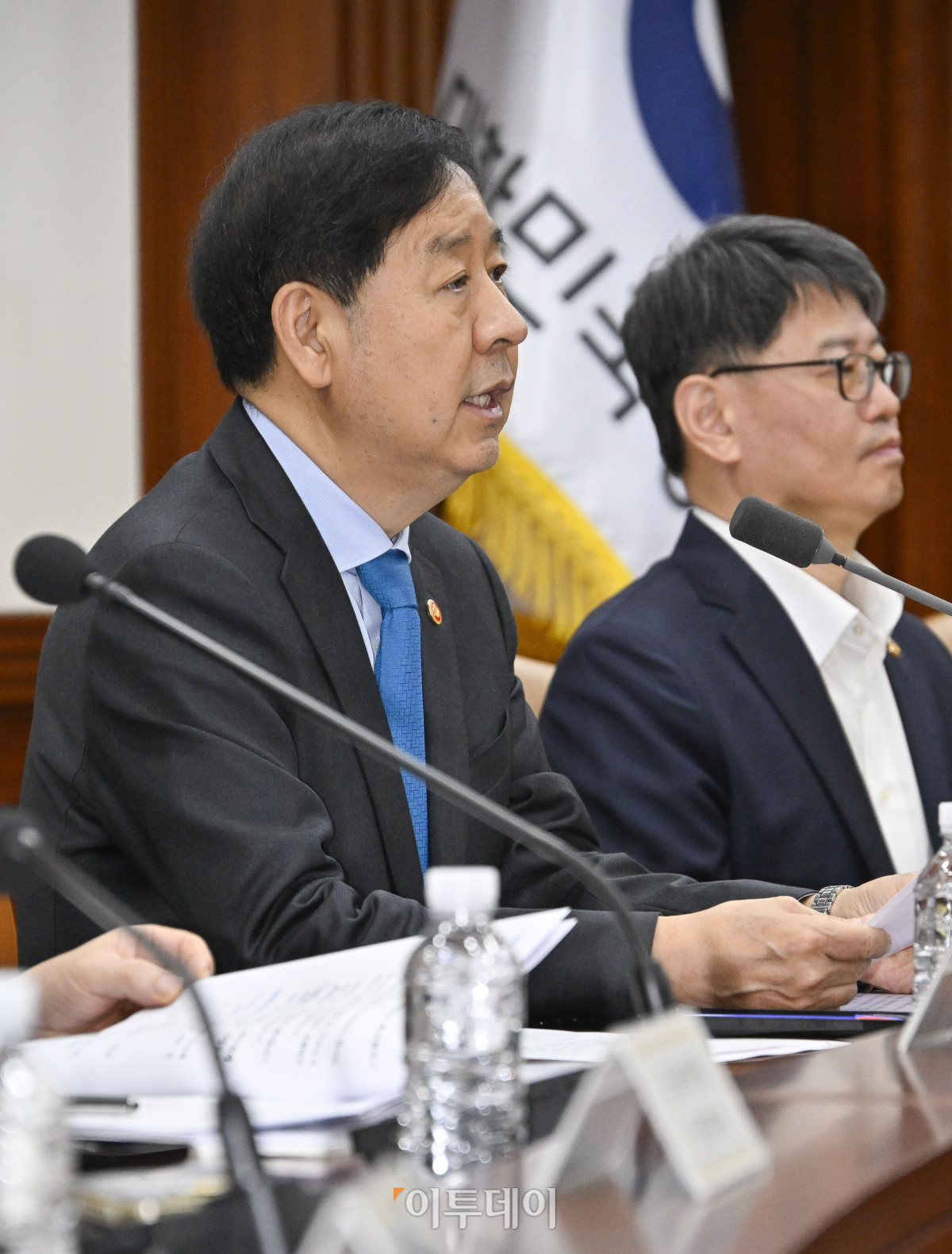 ▲구윤철 경제부총리 겸 기획재정부 장관이 31일 서울 종로구 정부서울청사에서 열린 제6차 공급망안정화위원회에서 모두발언을 하고 있다. 조현호 기자 hyunho@