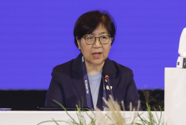 ▲정은경 보건복지부 장관이 16일 서울 중구 신라호텔에서 열린 2025 APEC 보건과경제 고위급회의(HLMHE)에서 개회사를 하고 있다. 조현호 기자 hyunho@(이투데이DB)