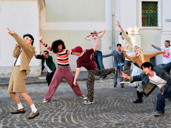 ▲유노윤호 정규 1집 선공개곡 'Body Language' 뮤직비디오 티저 이미지(사진제공=SM엔터테인먼트)