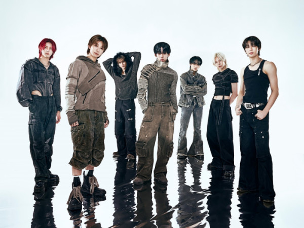 ▲앰퍼샌드원(사진=LADYGUNN)