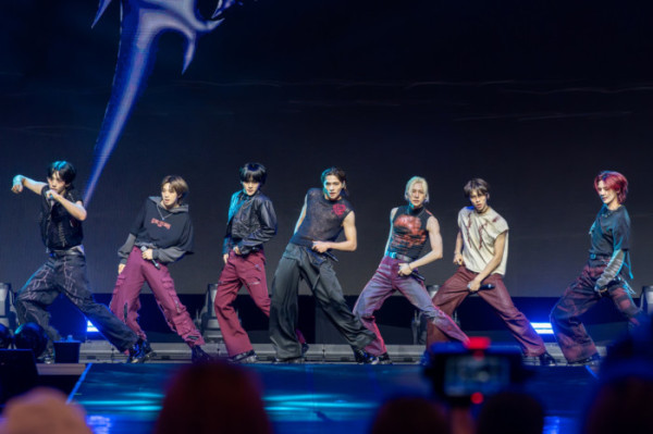 ▲앰퍼샌드원(사진제공=FNC엔터테인먼트)