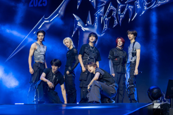 ▲앰퍼샌드원(사진제공=FNC엔터테인먼트)