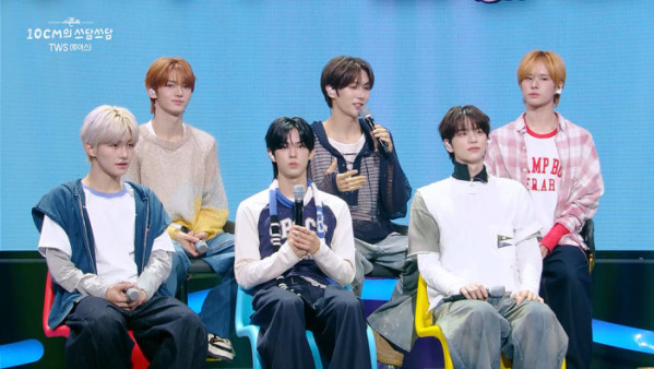 ▲‘더 시즌즈-10CM의 쓰담쓰담’(사진제공=KBS2)