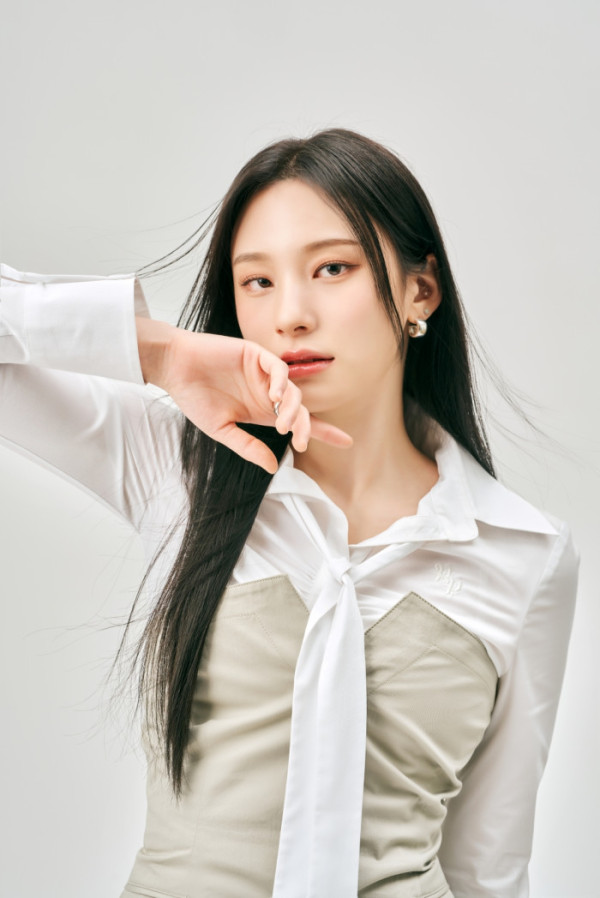 ▲이젤 (사진 = MNH엔터테인먼트 제공)