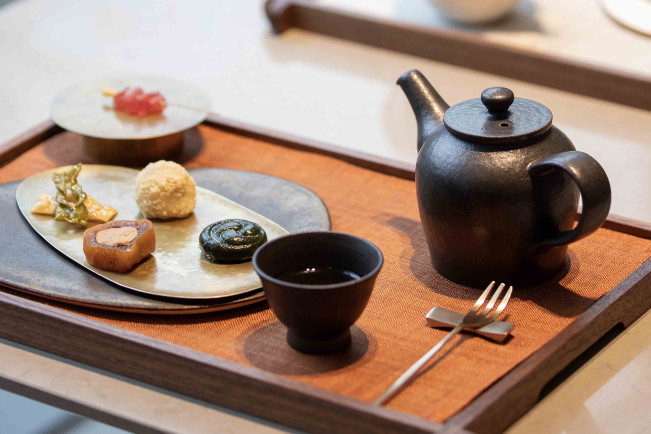 ▲신세계백화점 본점 하우스오브신세계 디저트살롱 대표 다과세트 (사진제공=신세계백화점)