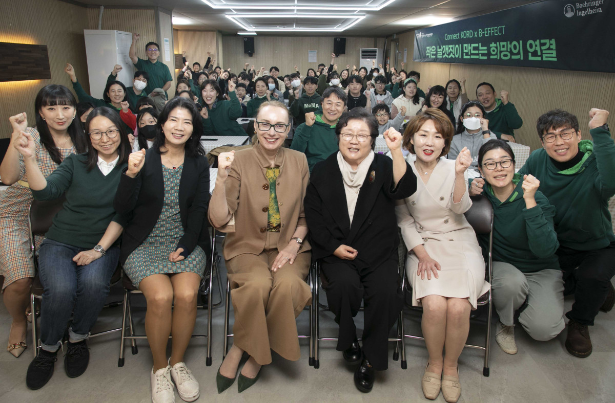 ▲한국베링거인겔하임이 서울 희귀·난치성질환연합회 Rare Dreamz(전 희망의 소리 합창단)을 대상으로정서 지원 프로그램 ‘B-EFFECT 2025’를 진행했다. (한국베링거인겔하임)