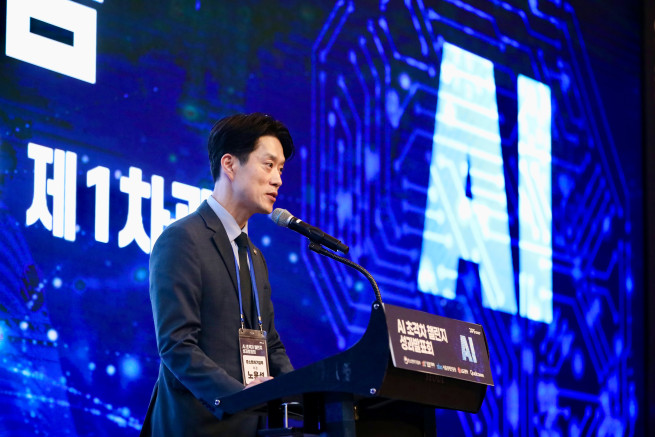 ▲노용석 중소벤처기업부 차관이 5일 서울 영등포구 콘래드 호텔 그랜드볼룸에서 열린 ‘AI 초격차 챌린지 성과발표회’에서 인사말를 하고 있다. (사진제공=중소벤처기업부)