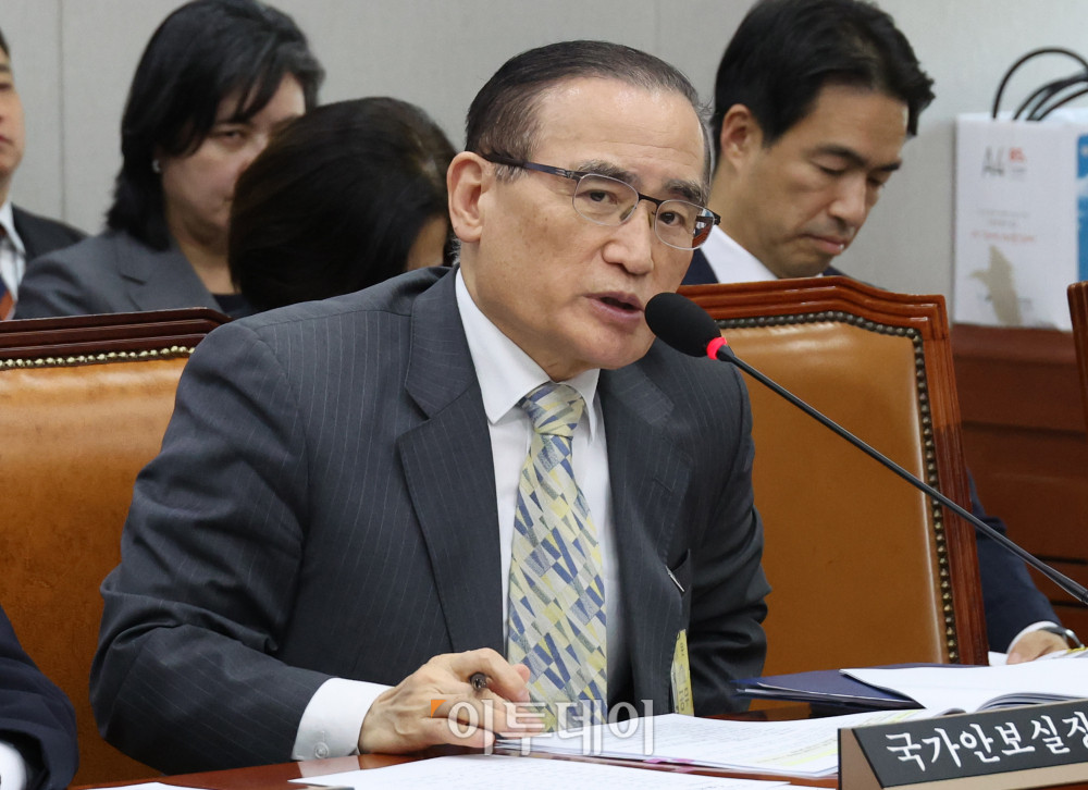 ▲위성락 국가안보실장이 6일 서울 여의도 국회 운영위원회에서 열린 국정감사에서 의원 질의에 답하고 있다. 고이란 기자 photoeran@