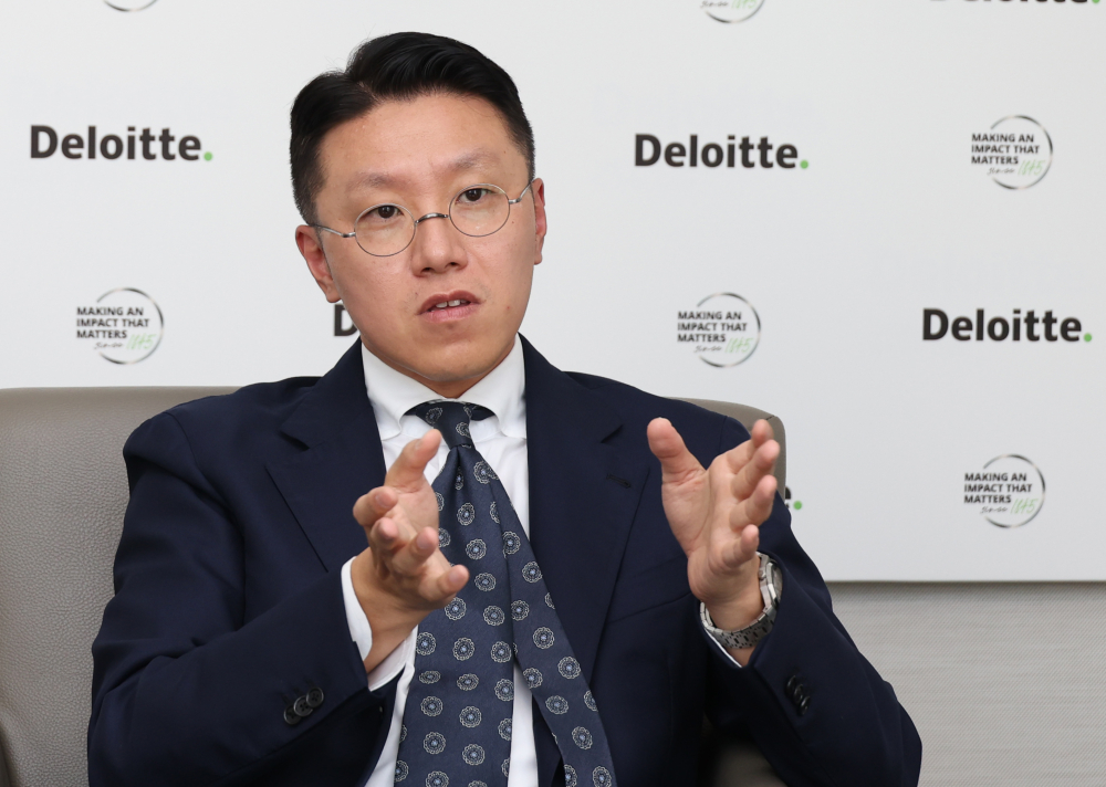 ▲김태호 딜로이트안진 파트너가 20일 서울 여의도 서울국제금융센터 One IFC 빌딩에 위치한 사무실에서 이투데이와 인터뷰를 하고 있다. 고이란 기자 photoeran@ (이투데이DB)