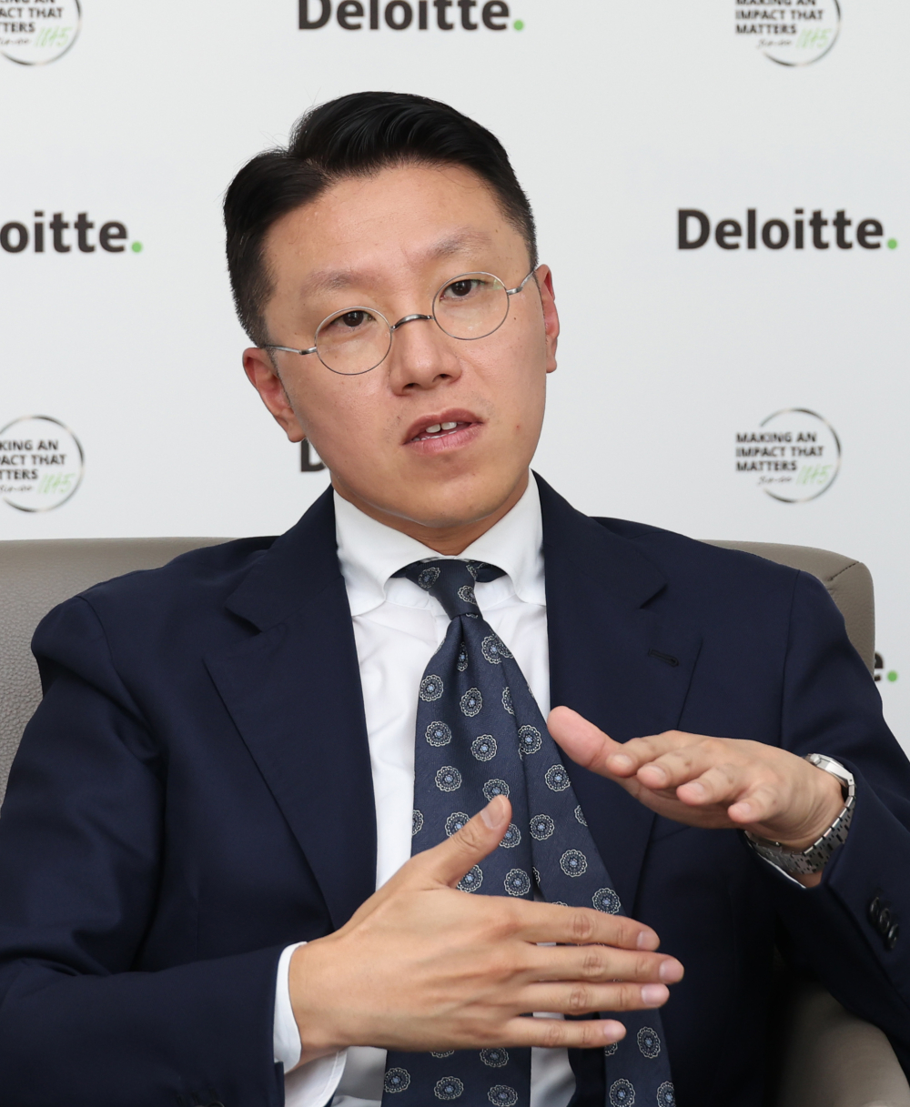 ▲김태호 딜로이트안진 파트너가 20일 서울 여의도 서울국제금융센터 One IFC 빌딩에 위치한 사무실에서 이투데이와 인터뷰를 하고 있다. 고이란 기자 photoeran@ (이투데이DB)