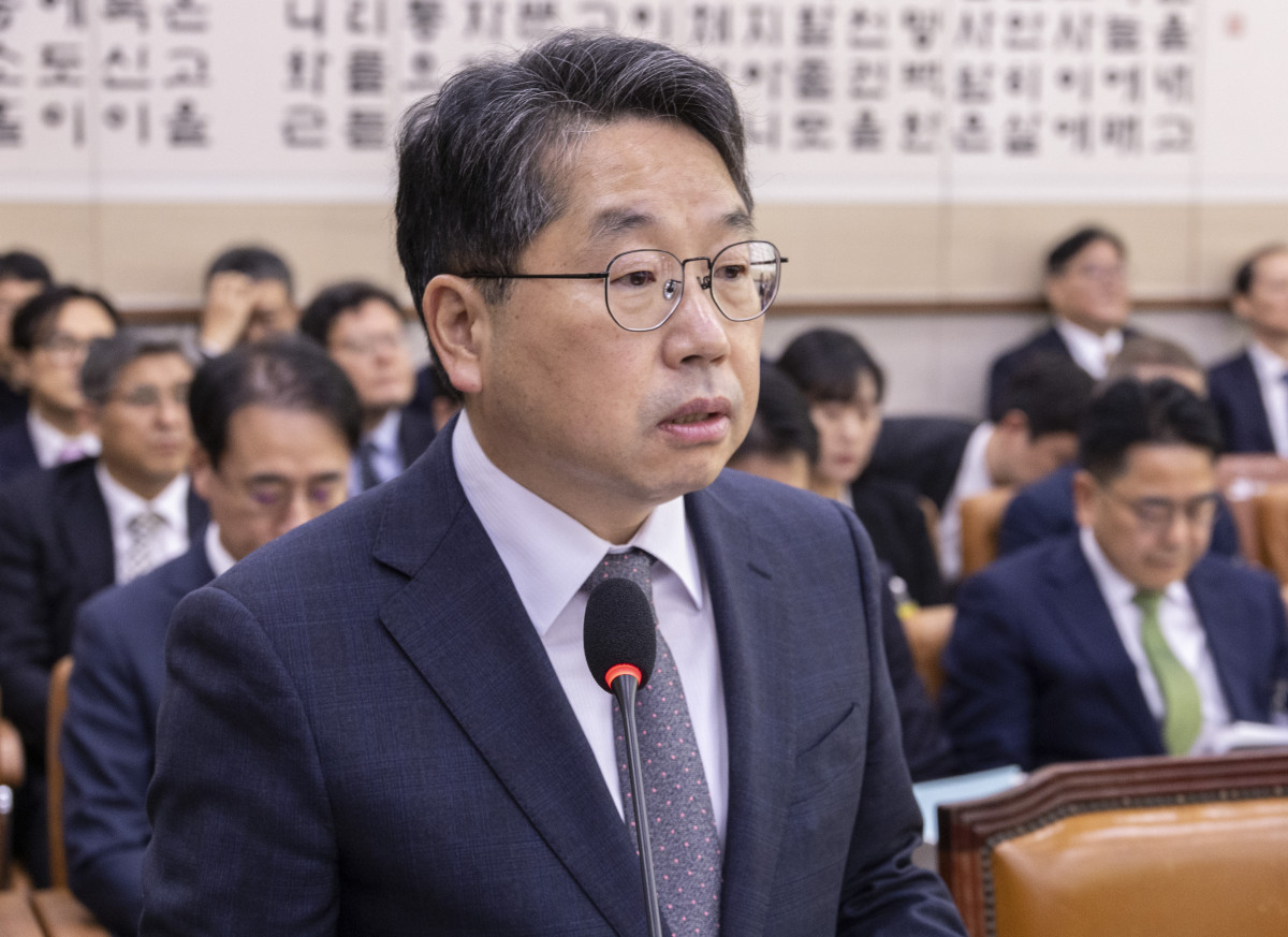 ▲ 노만석 검찰총장 직무대행이 지난달 27일 서울 여의도 국회 법제사법위원회에서 열린 2025년 국정감사에서 기관 업무 보고를 하고 있다. (연합뉴스)