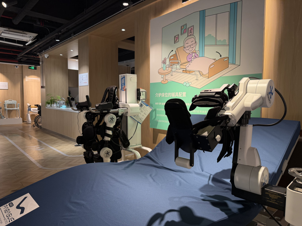 ▲체험관 내부에는 다양한 로봇 기술이 적용된 장비들도 전시되어 있다. (이준호 기자)