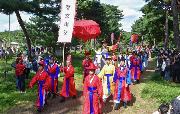 ▲수원시가 진행한 2023년 60주년 정조대왕 능행차 장면. (수원특례시)