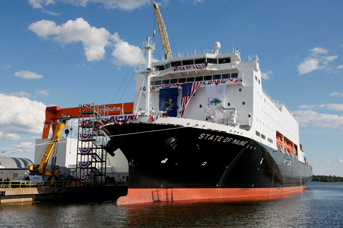 ▲국가안보 다임무선(NSMV) ‘스테이트 오브 메인’이 8월 26일 미국 펜실베이니아주 필라델피아의 한화필리 조선소에 정박해 있다. (필라델피아(미국)/로이터연합뉴스)